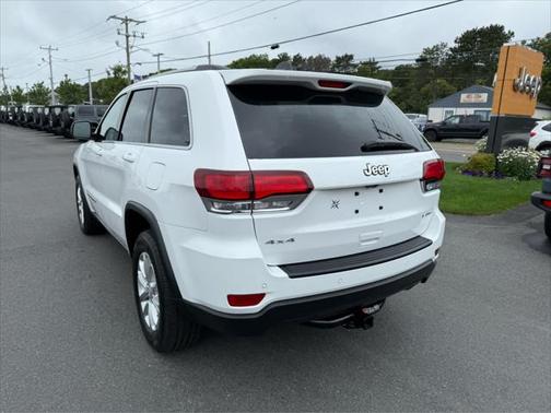 2021 Jeep Grand Cherokee Laredo