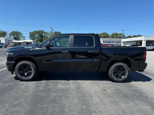 2026 RAM 1500 Warlock 4x4 Crew Cab 57 Box