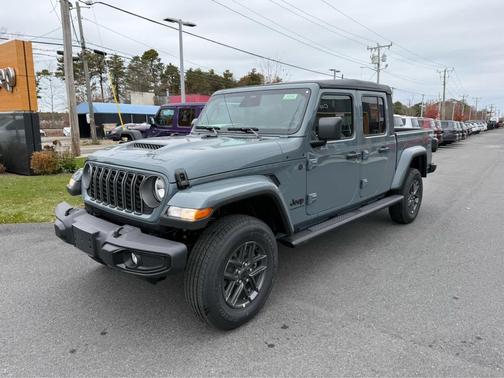 2026 Jeep Gladiator Sport S