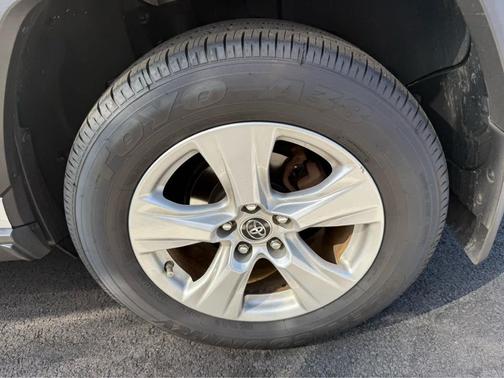 2019 Toyota RAV4 Hybrid LE