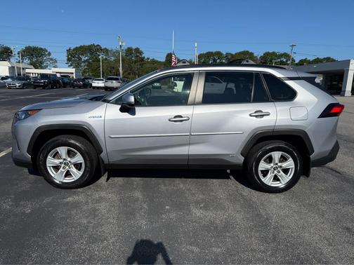 2019 Toyota RAV4 Hybrid LE