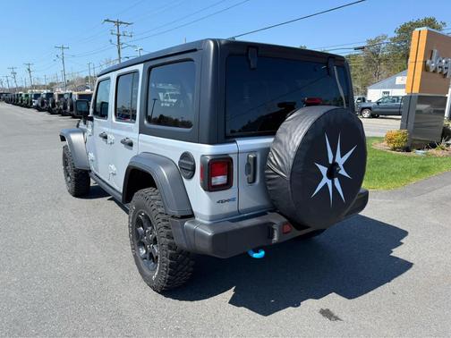 Silver Zynith Clearcoat 2023 Jeep Wrangler 4xe Base