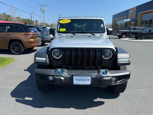 Silver Zynith Clearcoat 2023 Jeep Wrangler 4xe Base