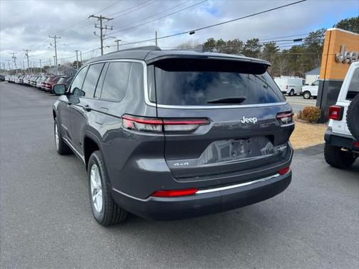 2025 Jeep Grand Cherokee L Laredo