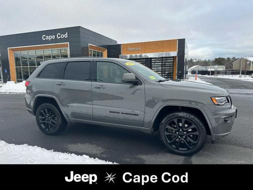 2021 Jeep Grand Cherokee Laredo