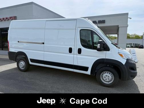 Bright White Clearcoat 2026 RAM ProMaster 2500 Tradesman