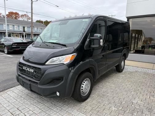 2026 RAM ProMaster 1500 Low Roof