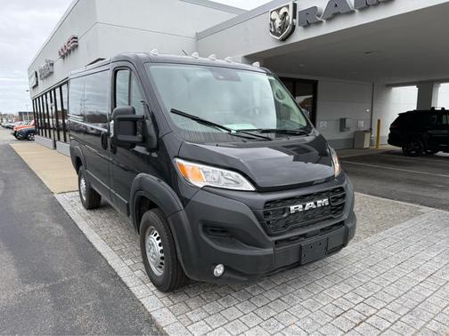 2026 RAM ProMaster 1500 Low Roof