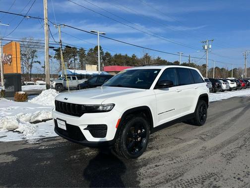 2023 Jeep Grand Cherokee Altitude