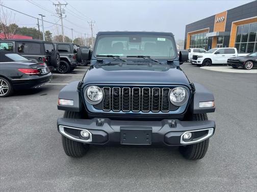 2025 Jeep Gladiator Sport S