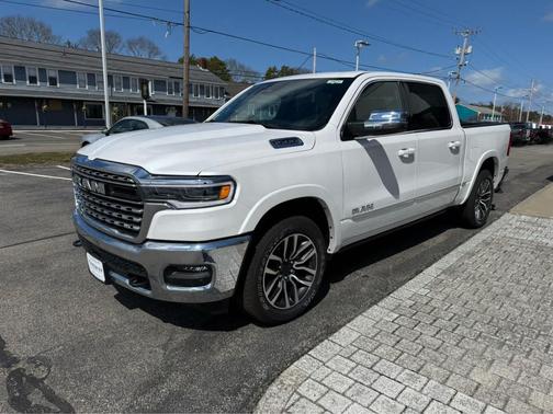 Ivory White Tri-Coat Pearlcoat 2026 RAM 1500 Limited