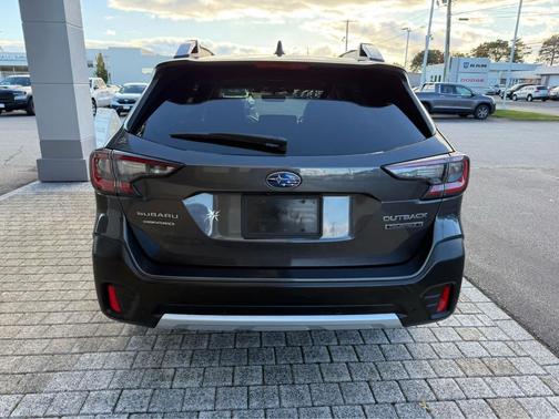 2021 Subaru Outback Touring XT