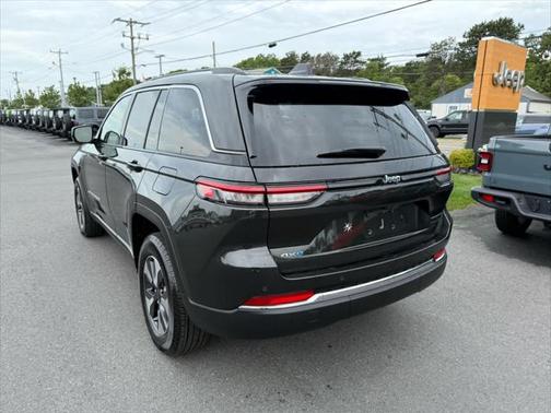 2023 Jeep Grand Cherokee 4xe Base