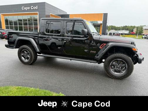 Black Clearcoat 2023 Jeep Gladiator Rubicon