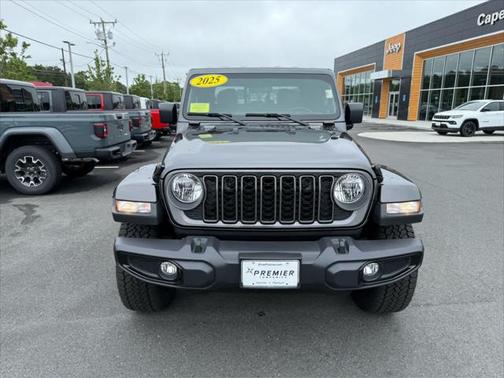 2025 Jeep Gladiator Nighthawk 4x4