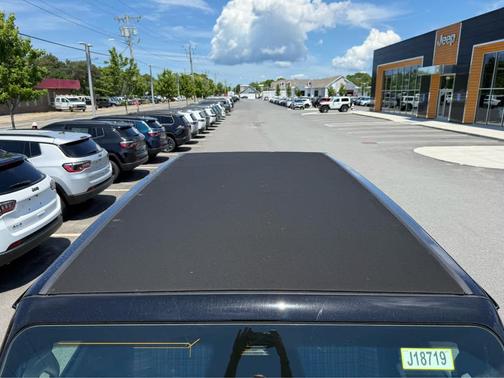 Black Clearcoat 2026 Jeep Wrangler 85th Anniversary