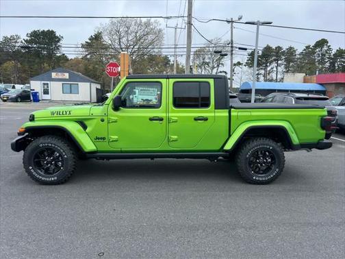 2025 Jeep Gladiator Willys 4x4