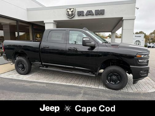 2026 RAM 2500 Tradesman 4x4 Crew Cab 64 Box