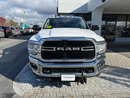 2019 RAM 2500 Big Horn 4x4 Crew Cab 64 Box