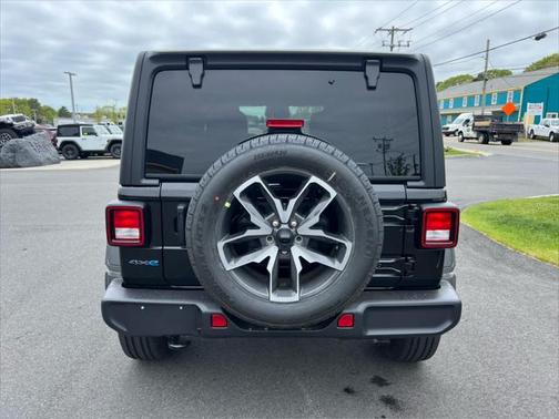 2025 Jeep Wrangler 4xe Sport S