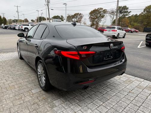 2022 Alfa Romeo Giulia Sprint