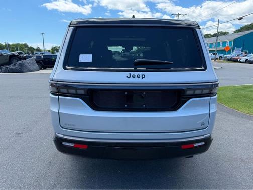 Silver Zynith 2026 Jeep Grand Wagoneer 85th Anniversary