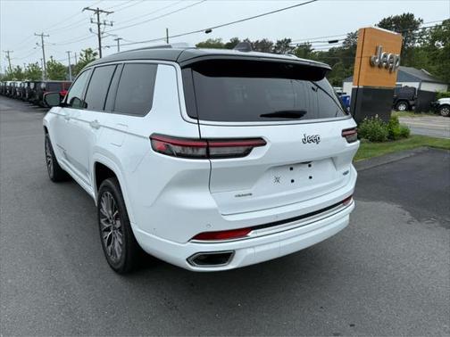 2023 Jeep Grand Cherokee L Summit Reserve
