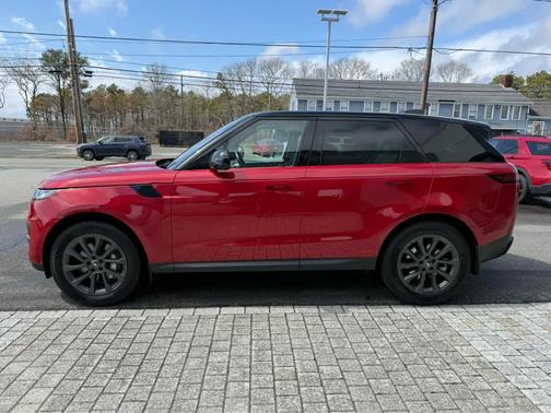 2023 Land Rover Range Rover Sport SE