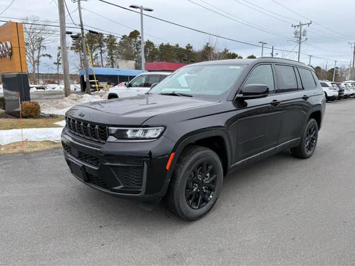 2026 Jeep Grand Cherokee L Laredo