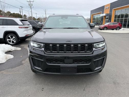 2026 Jeep Grand Cherokee L Laredo