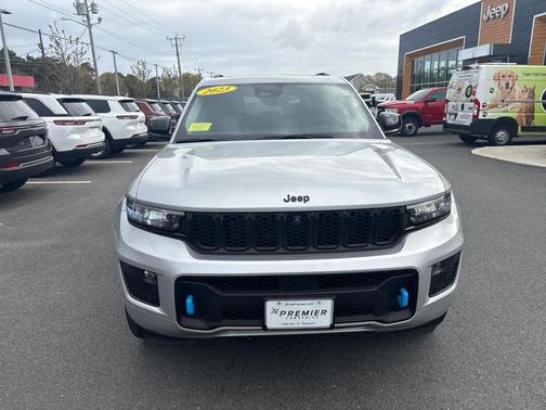 Silver Zynith 2023 Jeep Grand Cherokee 4xe 30th Anniversary
