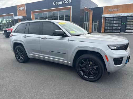 Silver Zynith 2023 Jeep Grand Cherokee 4xe 30th Anniversary