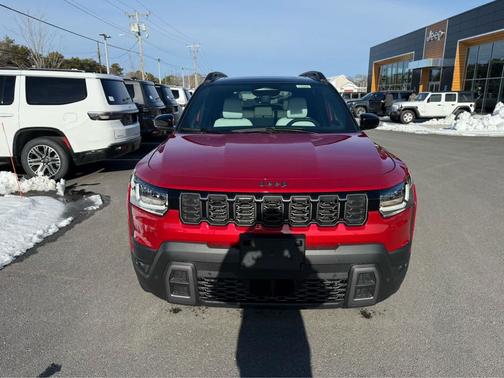 2026 Jeep Cherokee Overland