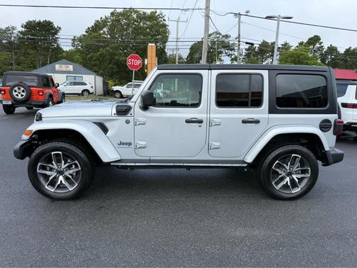 2024 Jeep Wrangler 4xe Sport S