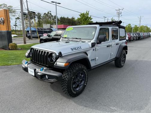 Silver Zynith Clearcoat 2023 Jeep Wrangler 4xe Base
