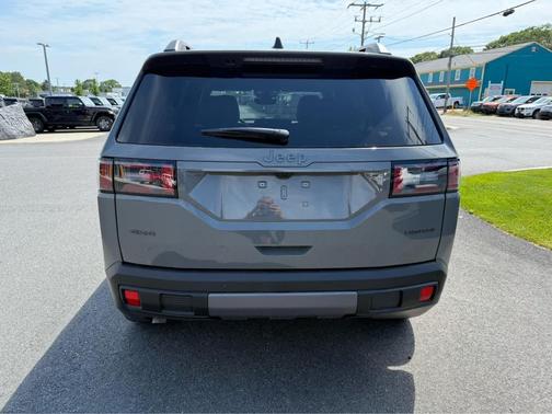 Sting-Gray Clearcoat 2026 Jeep Cherokee Limited