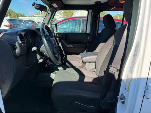 2018 Jeep Wrangler JK Unlimited Sport
