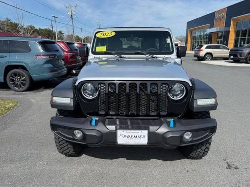 Silver Zynith Clearcoat 2023 Jeep Wrangler 4xe Base