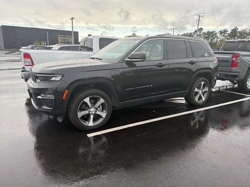2023 Jeep Grand Cherokee 4xe Base