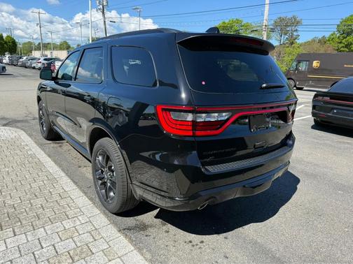 DB Black Clearcoat 2026 Dodge Durango GT Plus
