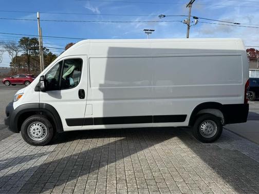 2026 RAM ProMaster 2500 Tradesman