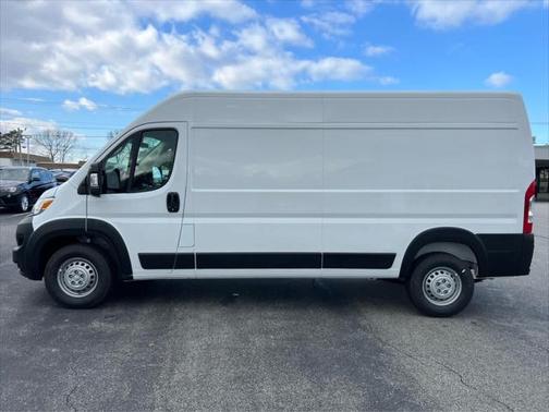 2025 RAM ProMaster 2500 Tradesman
