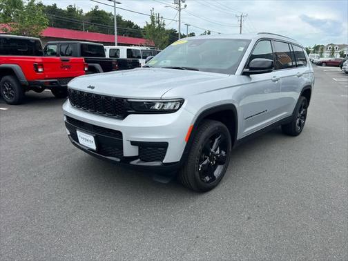 2025 Jeep Grand Cherokee L Altitude
