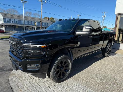 2026 RAM 2500 Laramie 4x4 Crew Cab 64 Box