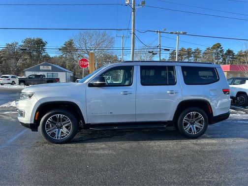 2025 Jeep Wagoneer 4x4