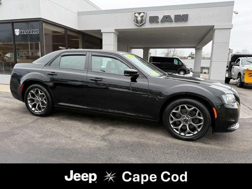 2016 Chrysler 300 S