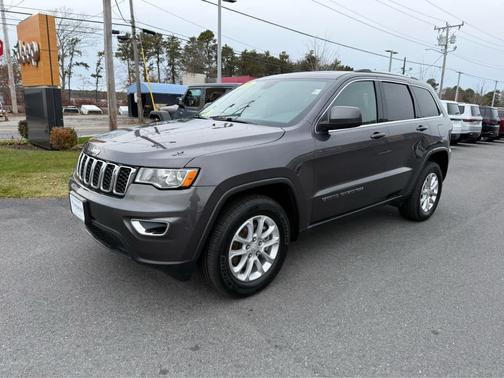 2021 Jeep Grand Cherokee Laredo