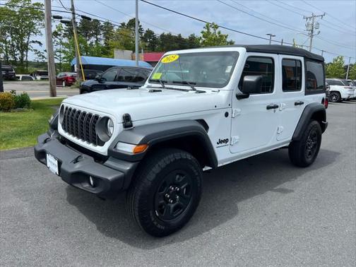 2025 Jeep Wrangler Sport