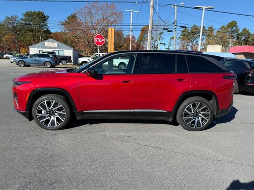 2025 Jeep Wagoneer S Limited
