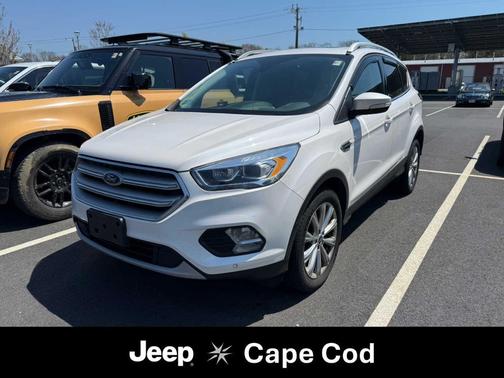 White Platinum Metallic Tri-Coat 2018 Ford Escape Titanium